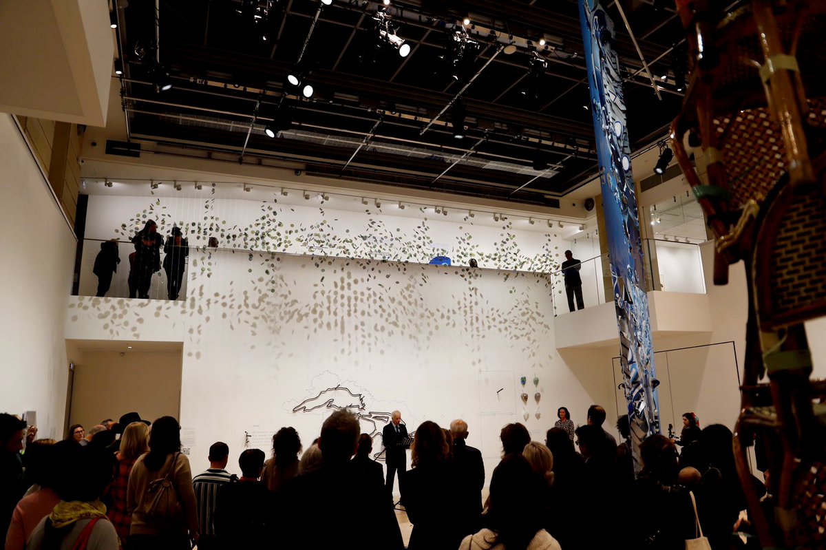 HonStephaneDion's tweet photo. The impact of #PlasticPollution seen from the perspective of science and art: with the exhibition #PlasticHeart, #TheSyntheticCollective offers a unique point of view on this crucial, global issue. An ambitious and necessary project which we’re inaugurating at the @cc_canadien. https://t.co/LdPA1SRq3P