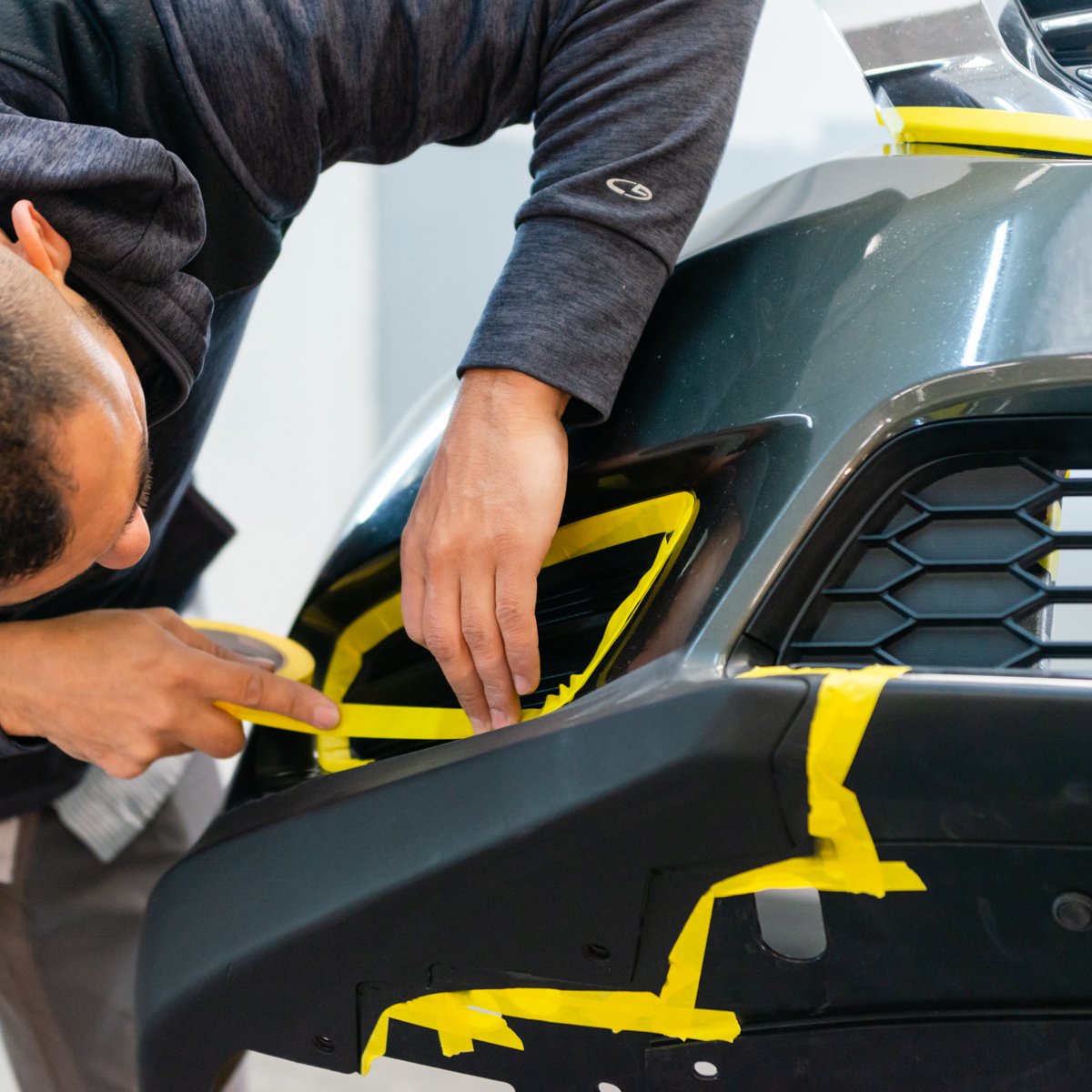 With holiday travel on the horizon, stop by #JohnnysAutoBodyCollisionRepair to make sure your car looks ready to impress your brood! Which family member is most likely to notice your vehicle's damage-free look?