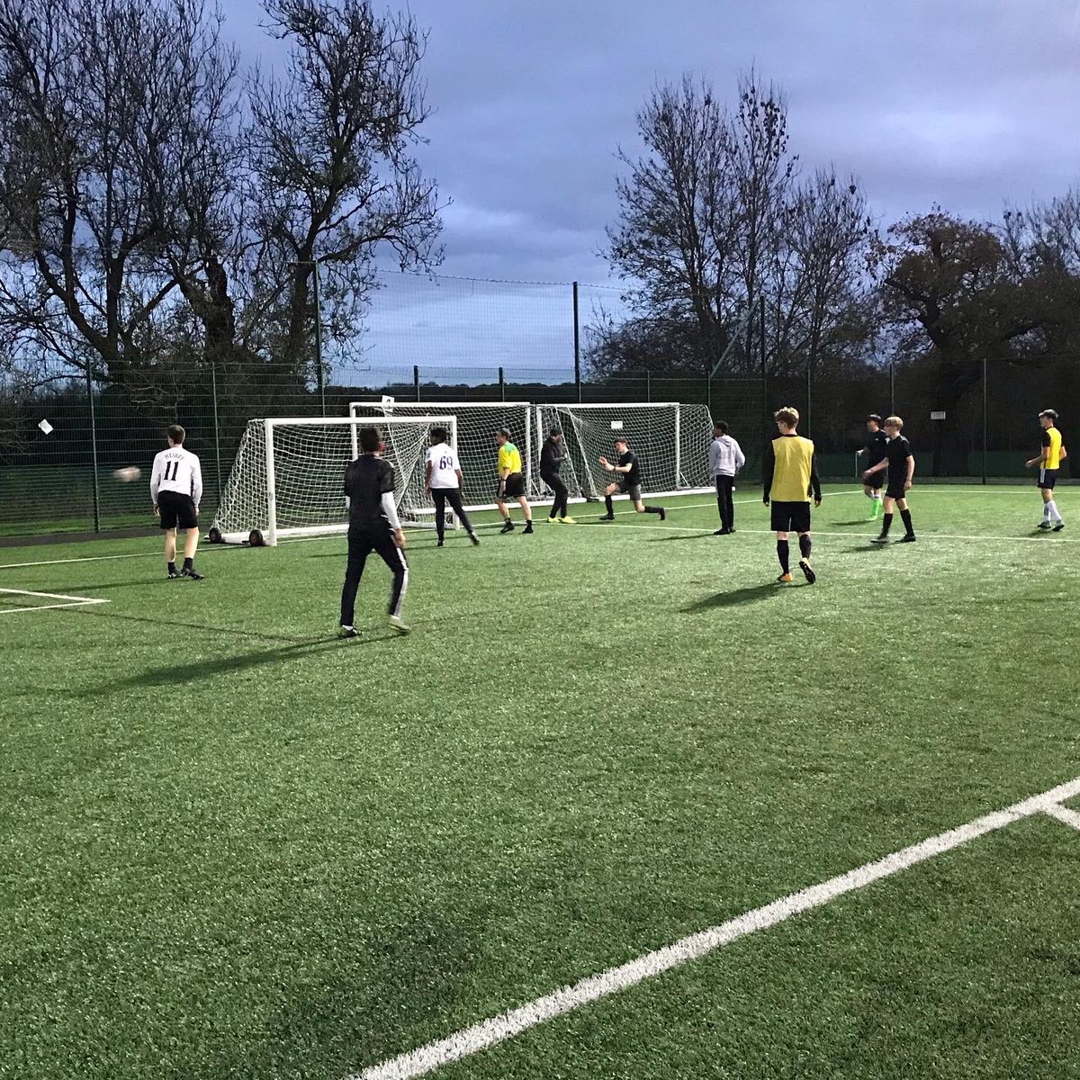 ParmitersHouses's tweet photo. An excellent turnout at the Staff &amp; Sixth Form House Football Tournament this afternoon! Carter won the tournament, despite coming second in the initial group stage! Woolley were in 2nd, Lee in 3rd, Beven in 4th, Mayhew in 5th, Renvoize in 6th! #everyhousepointcounts https://t.co/S2aFwzWPRh