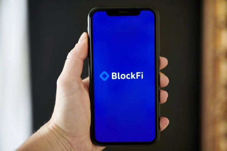 kriptocutraderr's tweet photo. ⚠️BlockFi, Faaliyetlerini Duraklatmayı Sürdürecek!
#BlockFi #faaliyet #duraklatma #FTX #Kriptokredişirketi #Binance #fullyfunctional https://t.co/owrlls5V5p