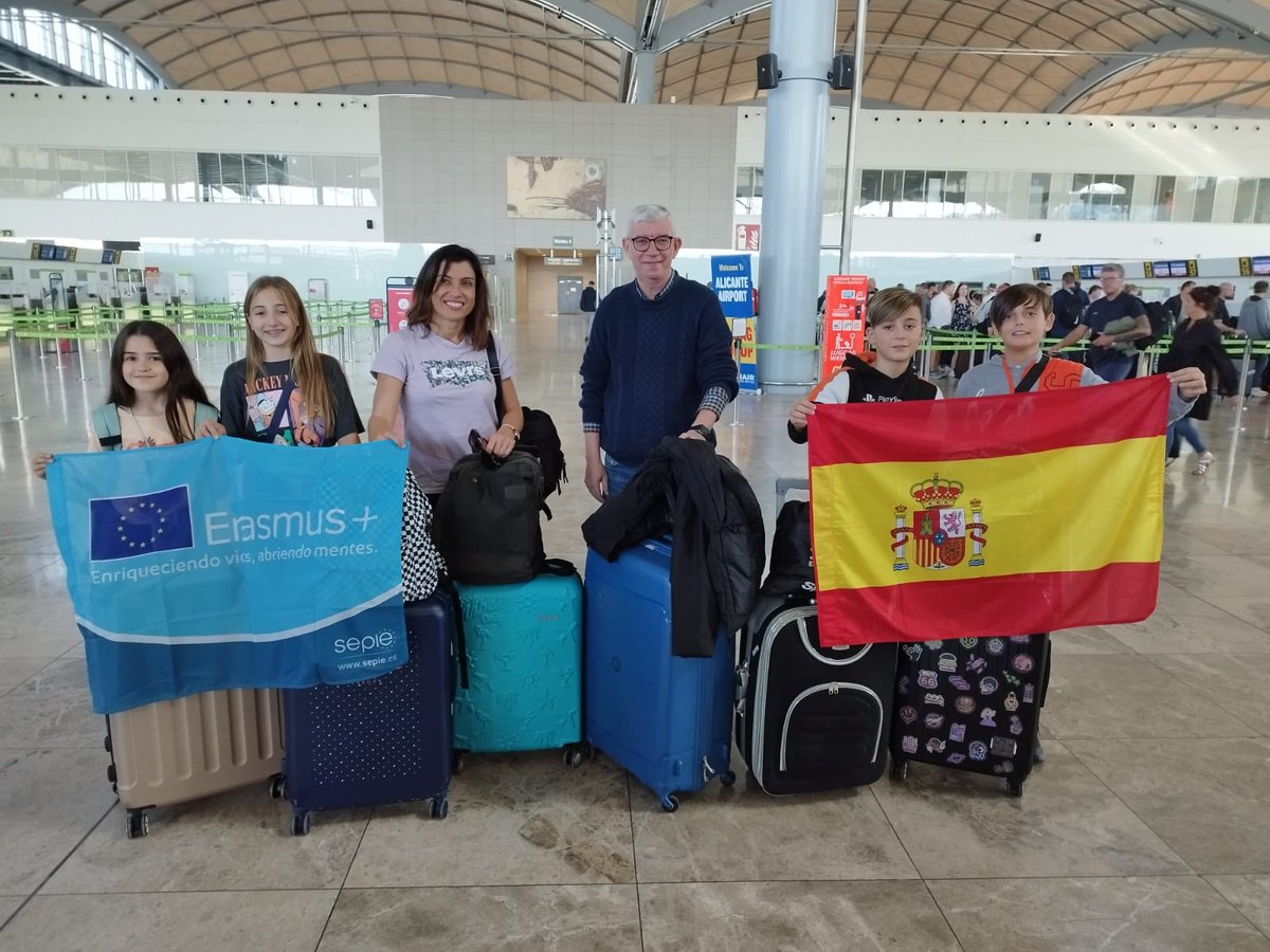 colesanba's tweet photo. I Care Erasmus project. Meeting in North Macedonia. CEIP SAN BARTOLOMÉ. @sepiegob @beatriztouron @andres_ajo1 https://t.co/6bzdMiIGqV