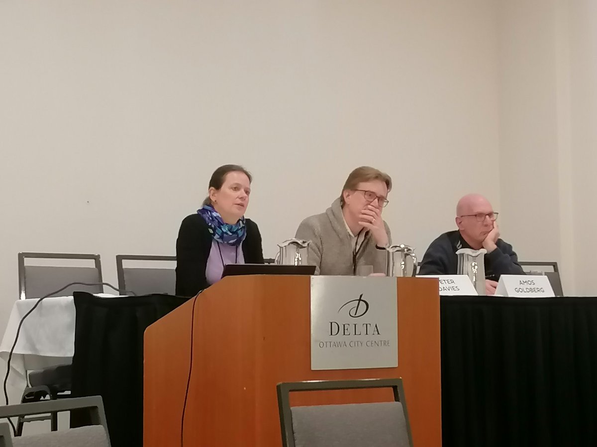 annab_cm's tweet photo. What an amazing panel!!!! What a privilege to hear the presentations of @PDaviesEdin and Amos Goldberg!!! Panel chaired by @AndreaLoew1 at the #LessonsandLegacies conference in Ottawa and organised by @HEF_NU https://t.co/aI6V5AawaR