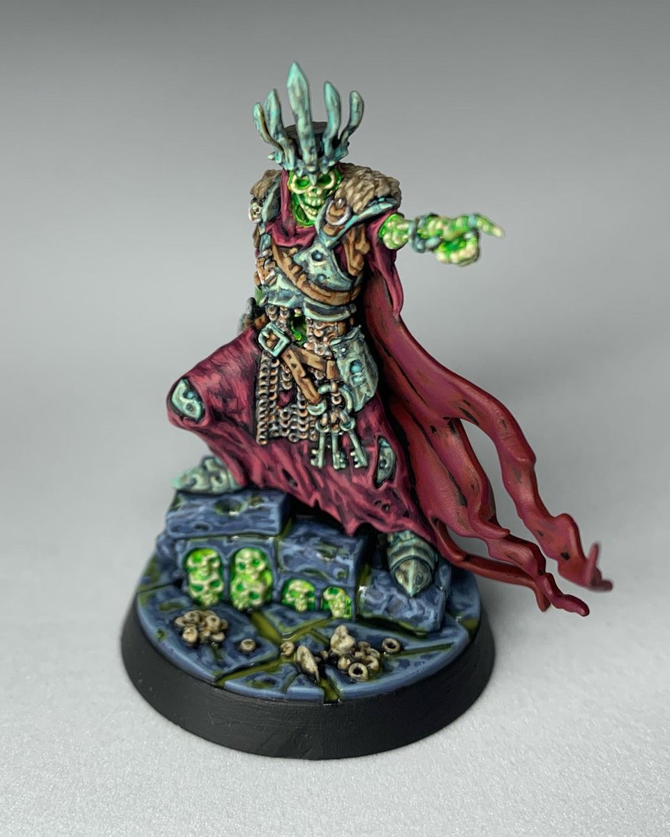 inanimateavata's tweet photo. Wight King Velmorn has Risen, The rest of the Sons of Velmorn warband to follow need them all done for a tournament in December :)
#warhammercommunity #paintingwarhammer #ageofsigmar #soulblightgravelords #sonsofvelmorn #warhammerunderworlds #gnarlwood https://t.co/EMbpVcnHF7