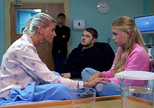 Lexi Pearce Isabellafan (@lexipearcex4) on Twitter photo 