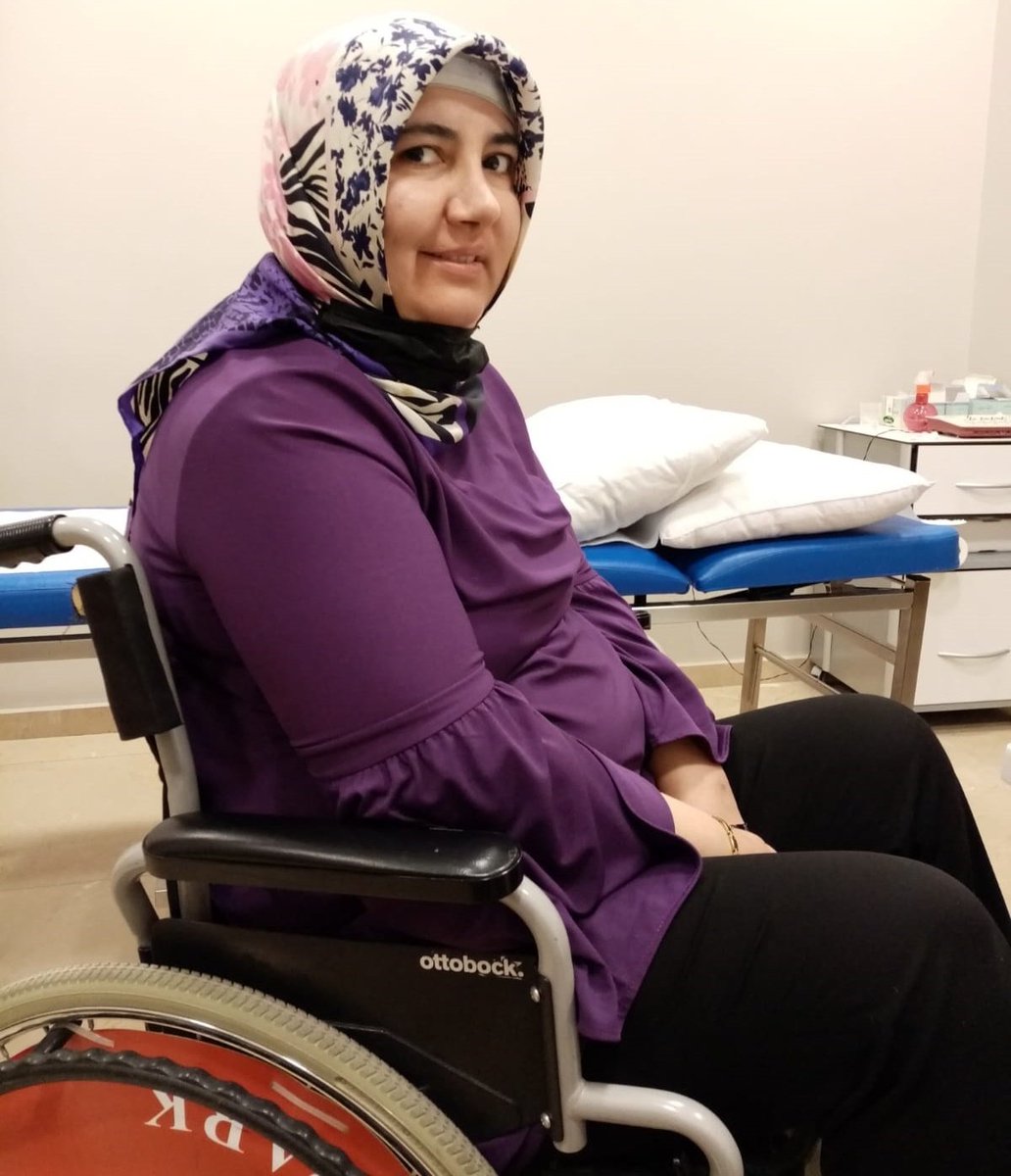 naftalanja_35's tweet photo. Şerife Sulukan'dan mektup: """BENİ UNUTMAYIN""" diyor. Bu ablanın orada neler çektiğine bizzat eşim şahit. Allah aşkına susmayın!

TutukluHastalara Tahliye
#ReleaseSickInmates https://t.co/EGsQB2V2dX