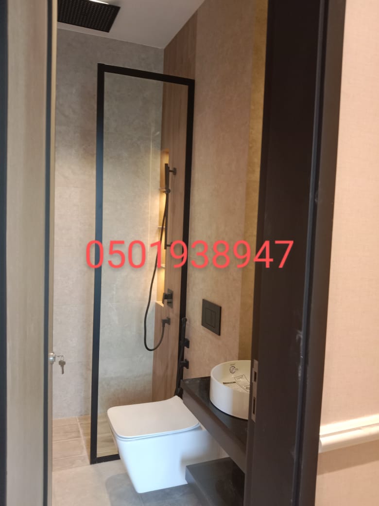 وجهات زجاج سكريت تركيب شوارت كلادينج دبل جلاس مرايات