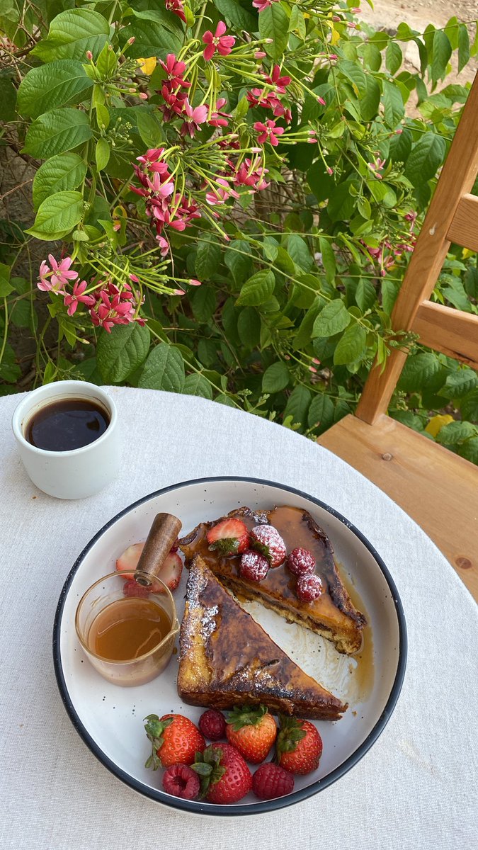 3Asma's tweet photo. @PicGreen 🙋🏻‍♀️

 - Morning 🥪🌱.. https://t.co/f5BK9hVLdX