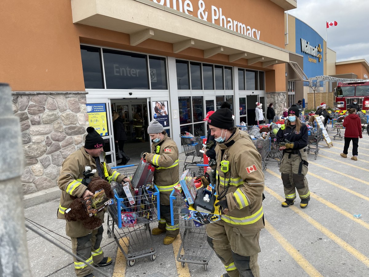 KeswickFFA's tweet photo. Sat Nov 26, 2022 our members will be out in support of the Optimist Club of Keswick (https://t.co/8JJOVX2yB3) with the annual Toy Drive at 
the Keswick Walmart location from 10 am to 2 pm.  Please consider stopping by with an unwrapped toy donation optimisttoydrive@gmail.com https://t.co/BDWy6vu6lD