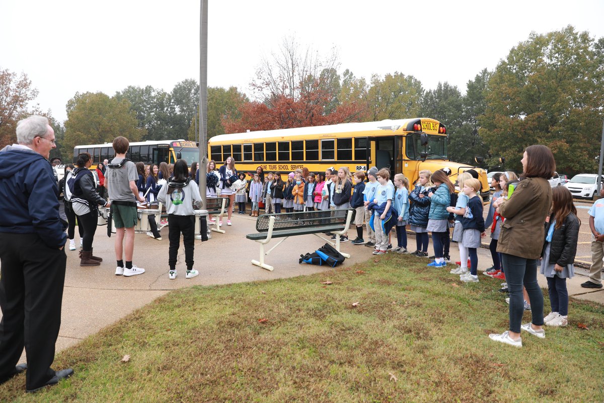 St. Andrew's School tweet media