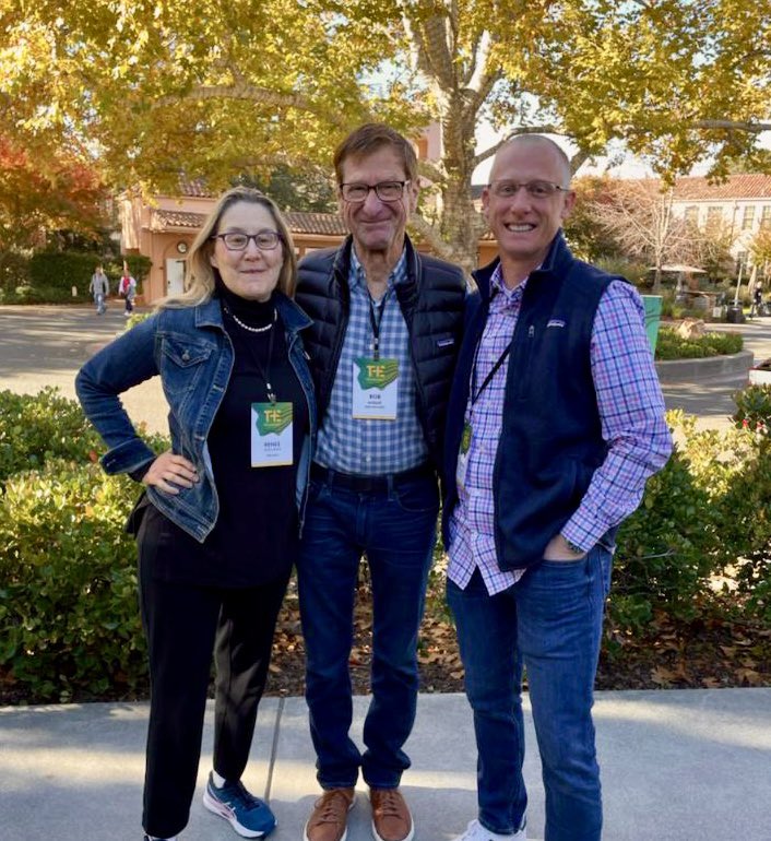 JRittenberry_'s tweet image. Wrapping #techonomy22 with @ReneeEdel and Bob Angus. Blast from the @EdelmanSF past…