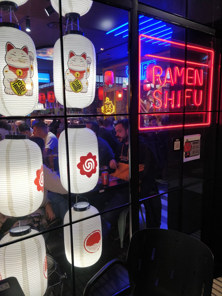 ElementzzOW's tweet image. De ramen por Zaragoza