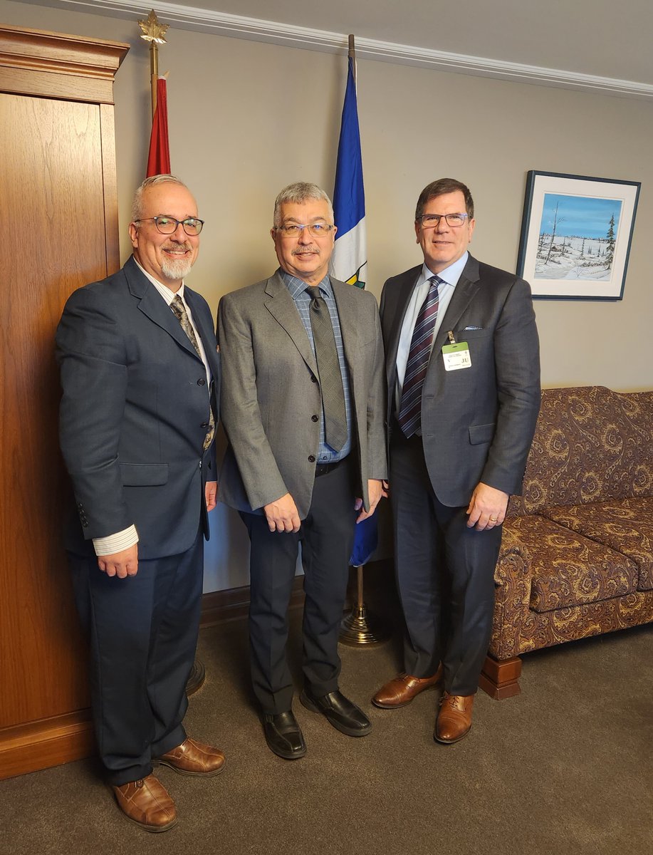 MMcLeodNWT's tweet image. It's been a busy morning in Ottawa, full of great conversations!
I started off with meetings with both @ArcticFocus and the @theminingstory. 
Afterwards, I jumped on a virtual meeting with the @cancersociety. #nwtpoli