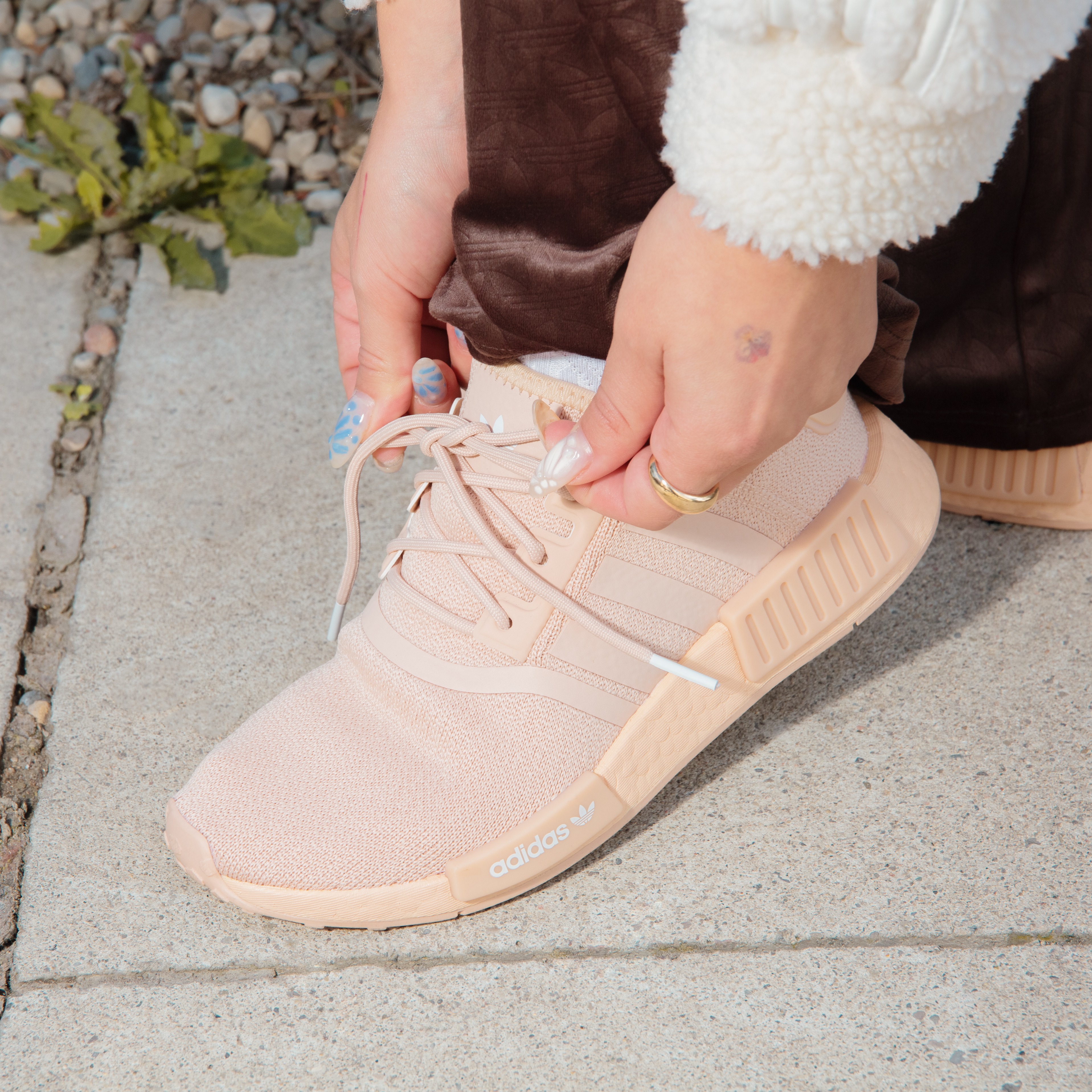 Adidas nmd r1 ash pearl new arrivals