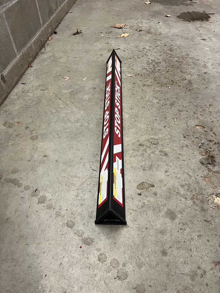 ChaskaPD's tweet photo. Stop Sticks - the tool we use to deflate tires on a vehicle that is fleeing from us. The 3 “sticks” are in the sleeve, which makes them easy to throw on the road as the vehicle passes. The vehicle runs over the stick, exposing the sharp deflation devices.  #CPDLive https://t.co/sxrWiRoTYc