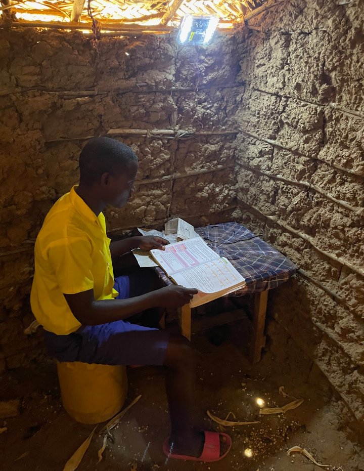 MweziFoundation's tweet photo. Success is the reward of hard work - but even the most dedicated students can't do their homework in darkness. Access to a Mwezi #solarlight can transform a child's performance at school, enabling them to achieve their full potential, and lighting up their life. 

#lightuplives https://t.co/tNl6hapcbF