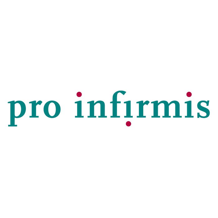 EstebanPosso8's tweet photo. @PaolaMKT Pro Infirmis llevo a cabo su publicidad institucional a través de la creación de diversos maniquíes con estructura real basada en personas con discapacidades físicas con el fin de crear conciencia en el ámbito de la moda. #PrincipiosMKTUSFQ @PaolaMKT https://t.co/EVp3bEVBEO