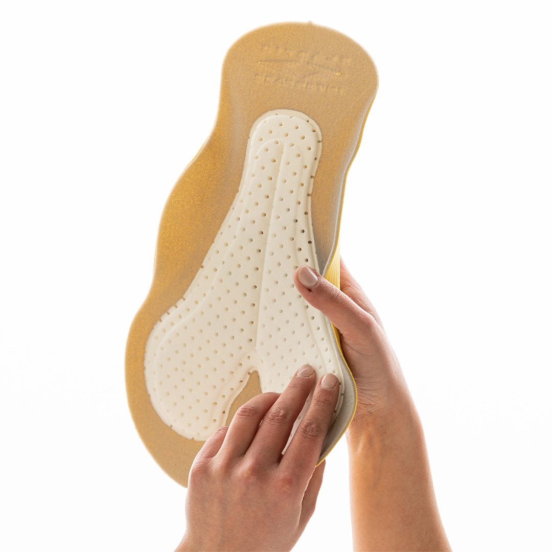 elasticinterfac's tweet image. About to start your training indoors? no sweat!
Using breathable foams, Elastic Interface keeps you away from the wet feeling and rubbing on your chamois. The foam's perforation gives additional space for sweat to escape to reduce the accumulation of water on the skin. #cycling