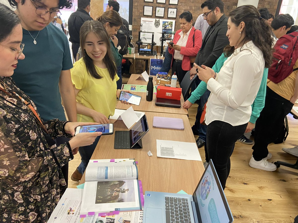 Datalab (@datalabitam) on Twitter photo Ya estamos en la feria de prototipos del <a href="/EpicLabITAM/">EPIC Lab ITAM</a>
Vengan a conocer más de nuestro proyecto “Ellas Son” Ya estamos en la feria de prototipos del <a href="/EpicLabITAM/">EPIC Lab ITAM</a>
Vengan a conocer más de nuestro proyecto “Ellas Son”