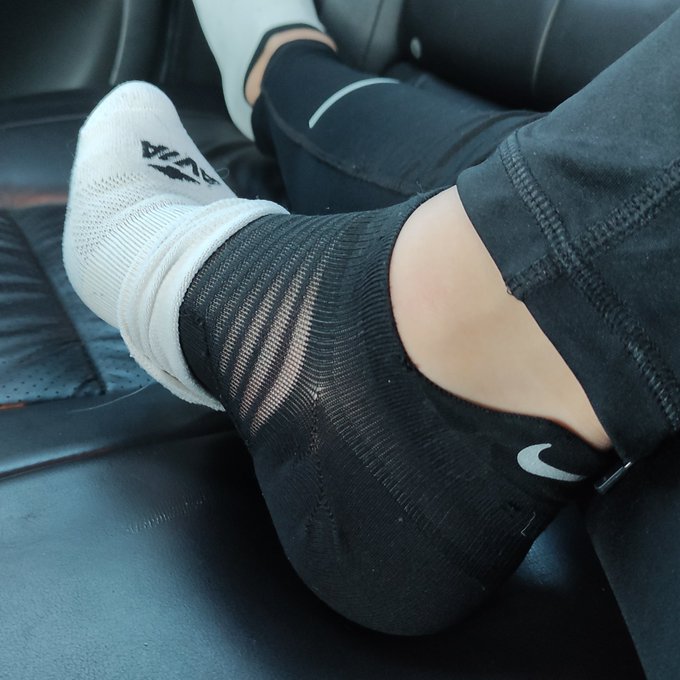 Cutefeet:3 - Tired of taking these off 🥺 https://t.co/B7ukSMRyRI #feet #feetfethish #feetpicsforsales #feettinder #feet #Girls #girlfeet #onlyfansgirl #onlyfansbabe https://t.co/BFuSqri5UL