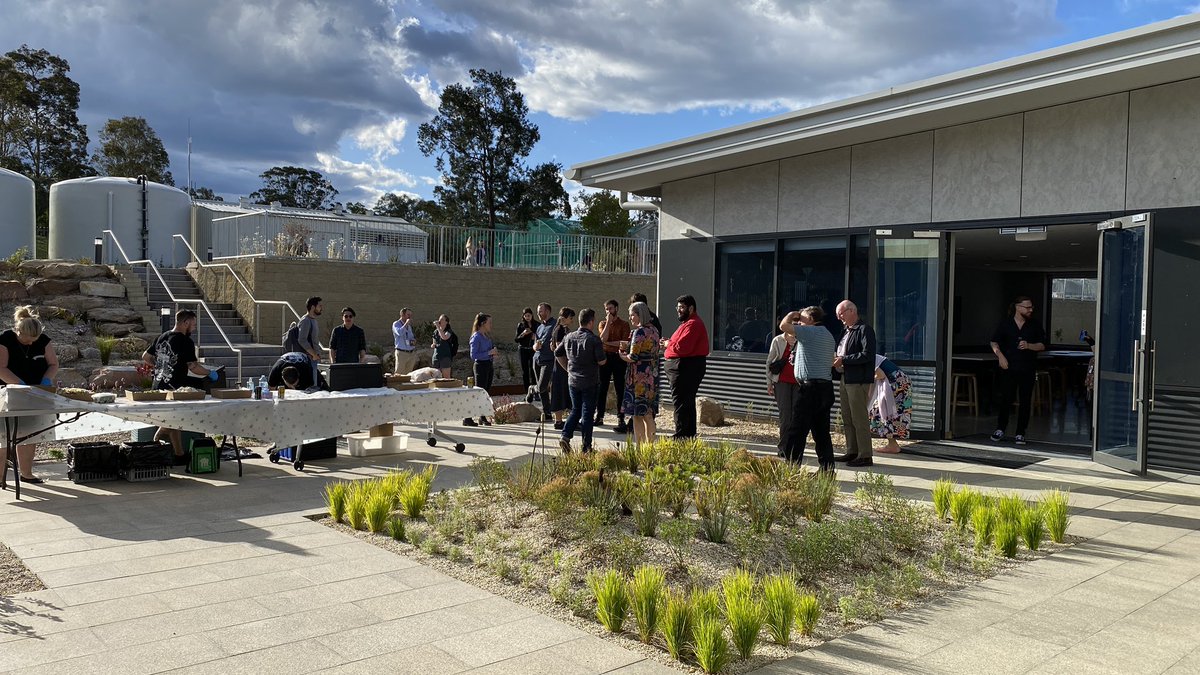 hsauquet_bgsyd's tweet image. Evening social barbecue mixer on the Herbarium courtyard. So good to see this space come to full life!
Thanks heaps @Cycadales for the brilliant idea and all the organisation!
@ASBS_botany @AustralianBG @RBGSydney