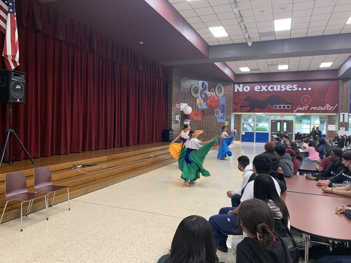 Nichole Thompson, M.Ed. (@nichole_thomp1) on Twitter photo Amazing performances today from <a href="/MacArthur_AISD/">MacArthur Senior High - AISD</a> JROTC, Dance, and Choir Teams!! Prepping our 8th graders for High School!@Grantham_AISD Amazing performances today from <a href="/MacArthur_AISD/">MacArthur Senior High - AISD</a> JROTC, Dance, and Choir Teams!! Prepping our 8th graders for High School!@Grantham_AISD