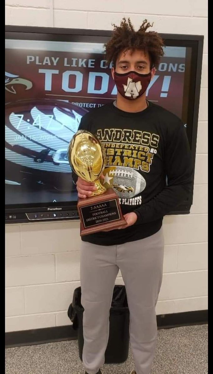 Happy 18th Birthday, God Bless You Son. I Love You🙏🏽🎂🎈💙 <a href="/EliasDuncan04/">Elias Duncan</a>