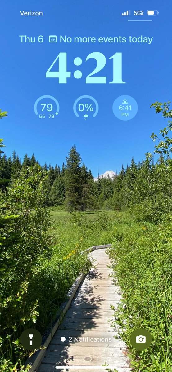 cabel's tweet image. I set my iOS 17 lock screen to randomly Shuffle a new "Nature" photo from my photo library, every hour… and it has been an absolute delight.

It is *always* fun to pick up my phone and remember where I've been.