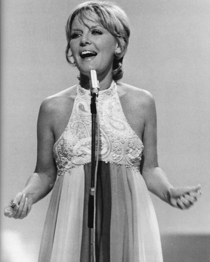 Happy 90th Birthday to the lovely and talented Petula Clark! 