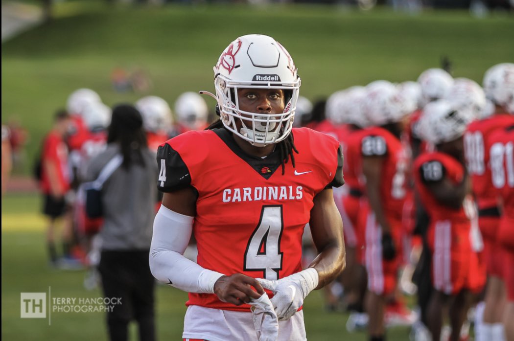 owencolpaert's tweet photo. Blessed to receive an offer to Wheeling University‼️ @WheelingU_FB want to thank @Coach_KaiserWU @DakotaFootball https://t.co/v4499h6Y28