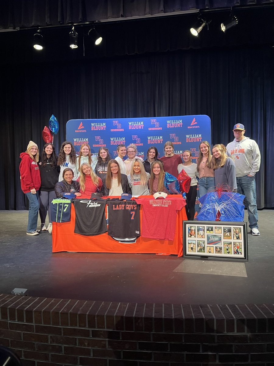 Congrats <a href="/abbybarron101/">Abby Barron</a> on your next level offer! <a href="/WSCCsoftball/">WaltersStSoftball</a> is getting a 💎! <a href="/mitchtaylor44/">mitch taylor</a> this girl is a worker!! We are proud of you Abs!