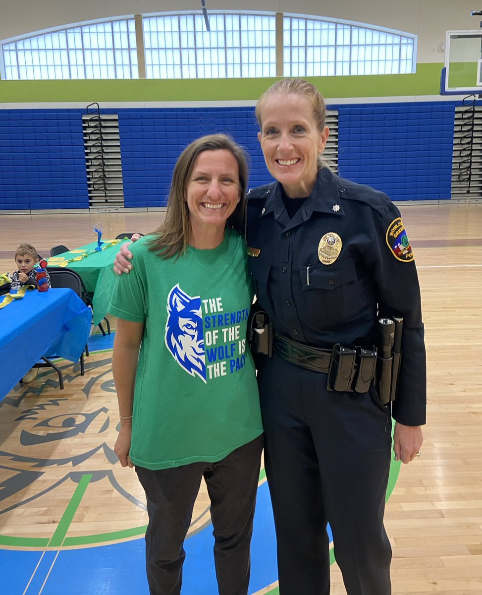 Jennings_Creek's tweet photo. Thanks so much to Penny Bowles for coming to our leadership luncheon today!  @BGKYPolice #leaderinme #communityleaders https://t.co/KWlhoGkz1z