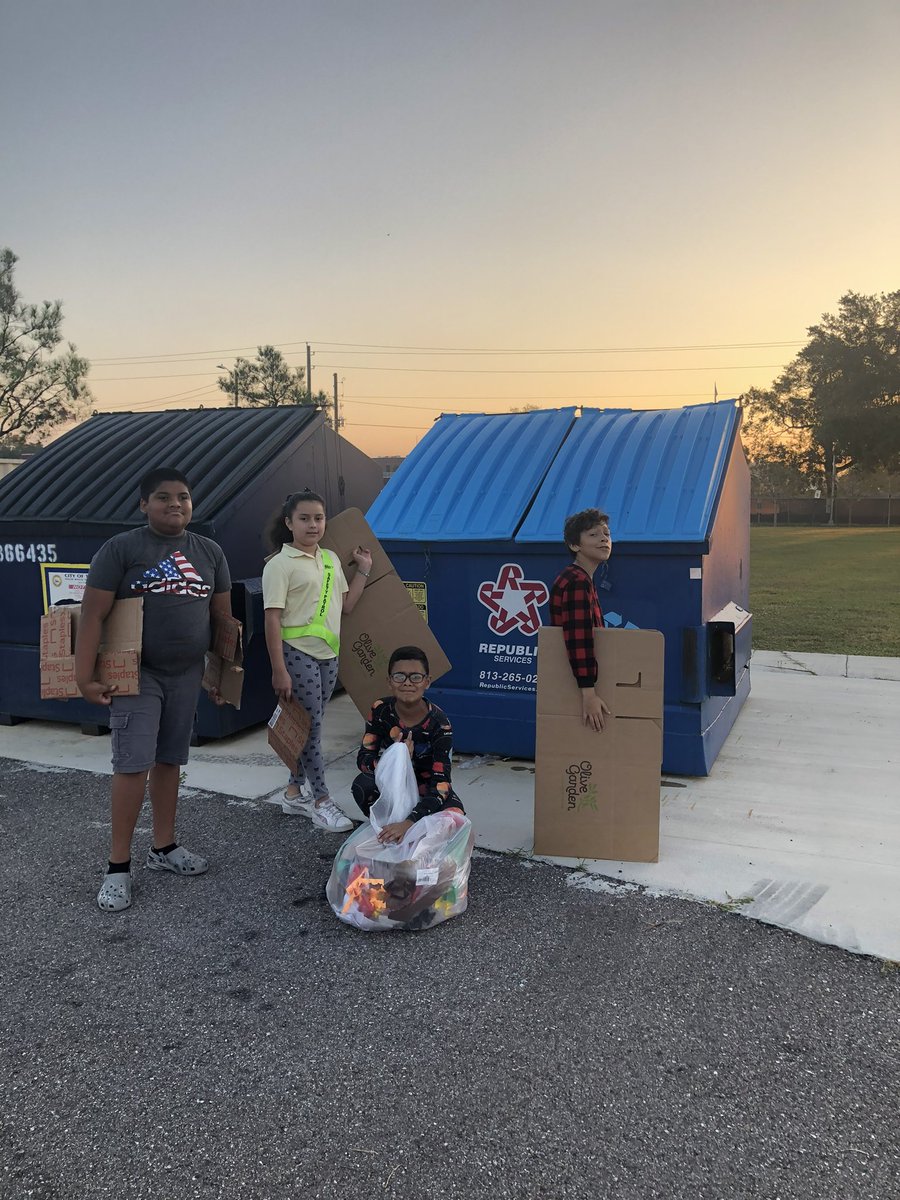 BTW_HCPS's tweet photo. Calling all recycling trucks….BT has filled their bin! Yay! 💜🐝💛 #buildingourcommUNITY https://t.co/FRFIh78CIA