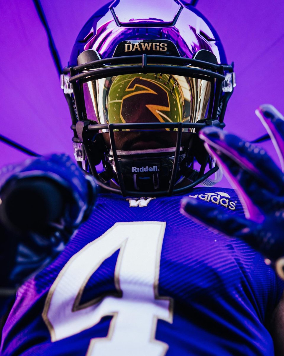 aupiu45's tweet photo. Dawg fans how we feeling about this one? #PurpleReign 💜💛 @PlayerProMorgan @JGlenn_UW @CoachMorrell3 @KalenDeBoer https://t.co/umnZHzKzeh