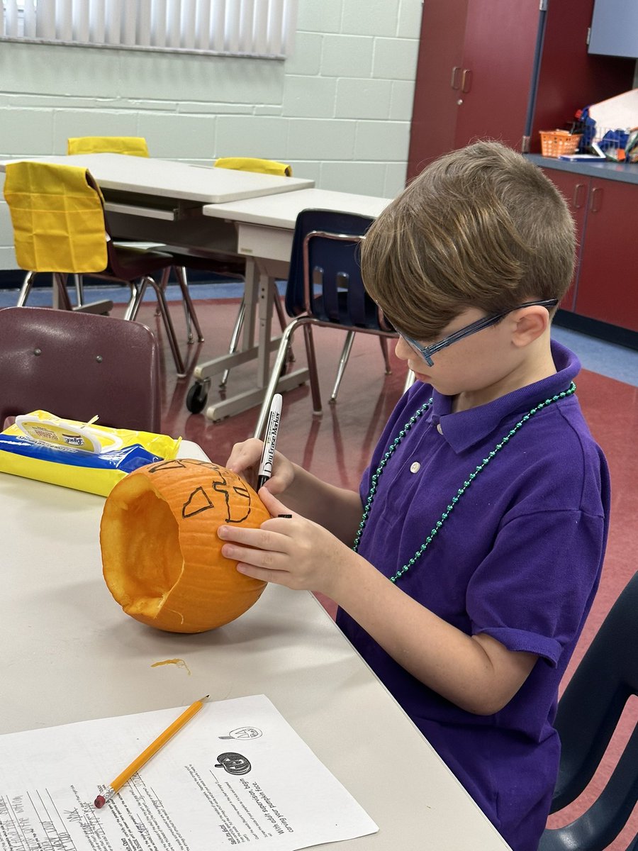 Hornets were using their measurement skills by measuring the circumference, height and weight of their pumpkins. Carving was the “most fun ever!” Said all of the kids!! 💜🐝💛 #buildingourcommUNITY
