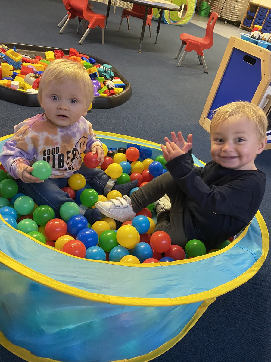 beckyadd7's tweet photo. Mini me’s loving townville tots just like their sisters 🥰🥰 @TownvilleEYFS @TownvilleIS @tis_OGara https://t.co/EAGoSWlOhS