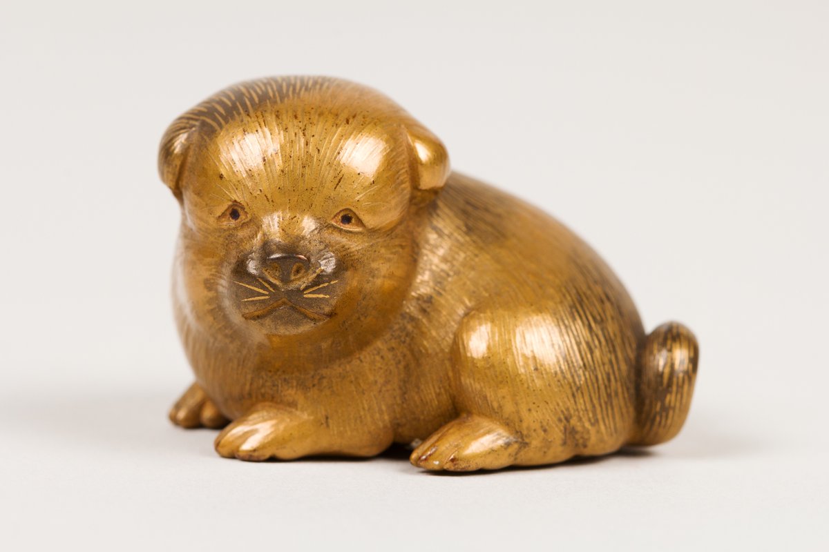 JapanTraCul's tweet photo. Netsuke of Seated Puppy with Short Curled Tail, first half of the 19th century https://t.co/u4AP0YvjQ3