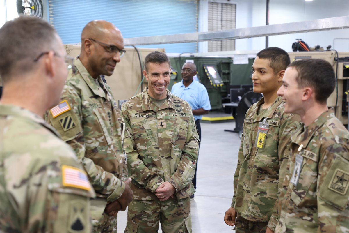 Army_Cyber_CoE's tweet photo. Sir, it was an honor to host your team on Fort Gordon! The modernization of the Cyber and Signal Corps won't happen overnight, but it's exciting to show the progress we've made! #CyberForge #VictoryStartsHere #Modernization @TRADOC @TradocCG @TRADOCCSM @USArmy https://t.co/LMdnlIammh