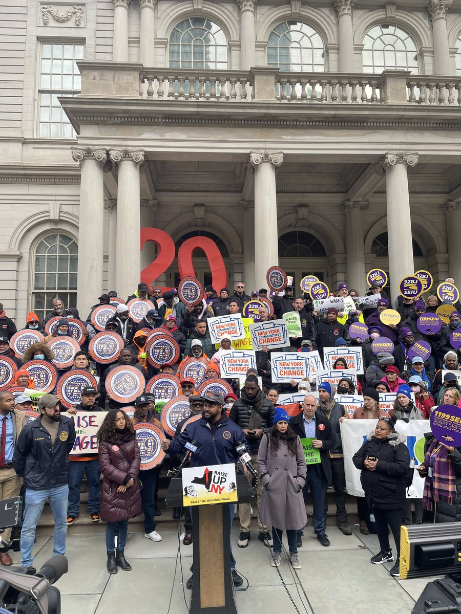 thelaborlass's tweet image. It’s time to Raise up New York #workerpower #unionpower #local79 #nyforchange #32bj