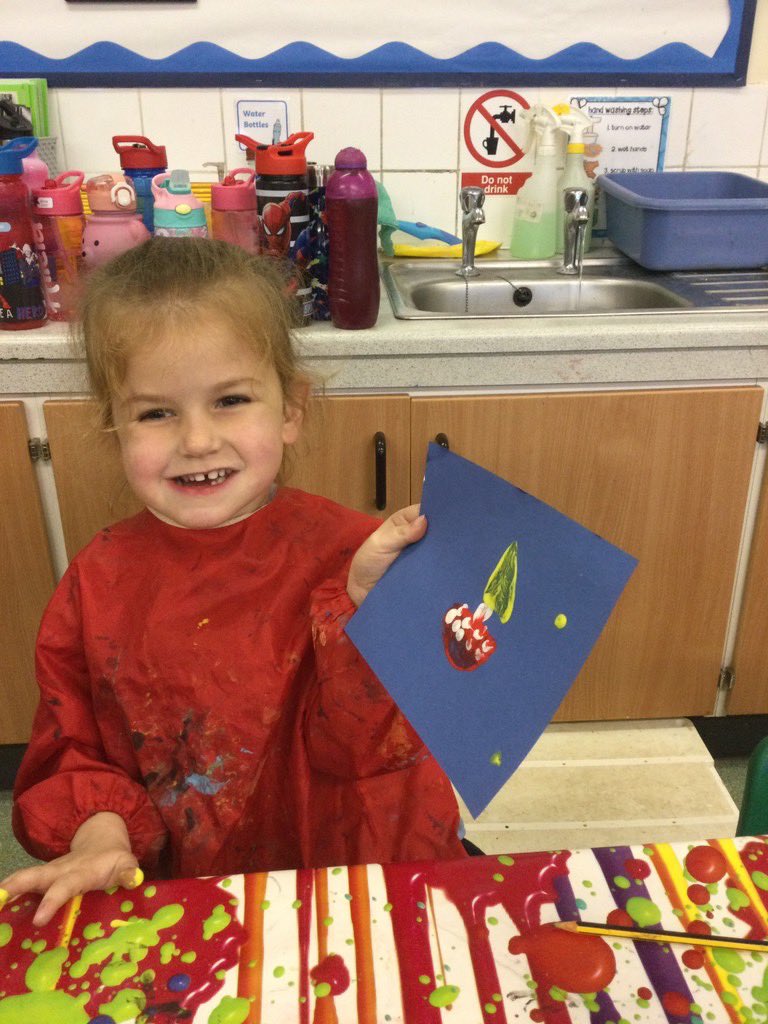 MrHardstaff's tweet photo. This week, we are celebrating #worldnurseryrhymeweek. Yesterday was ‘The big ship sails’ which we sang and made potato-print boats for. Today was ‘12345’ which meant more singing and potato-print fish. We also acted out both in our tuff trays. @bastonceprimary #eyfs #moonbug https://t.co/vES55Zi6K0