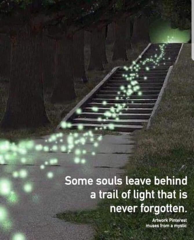 carissa221's tweet photo. #leavebehind https://t.co/1tSph10pNO