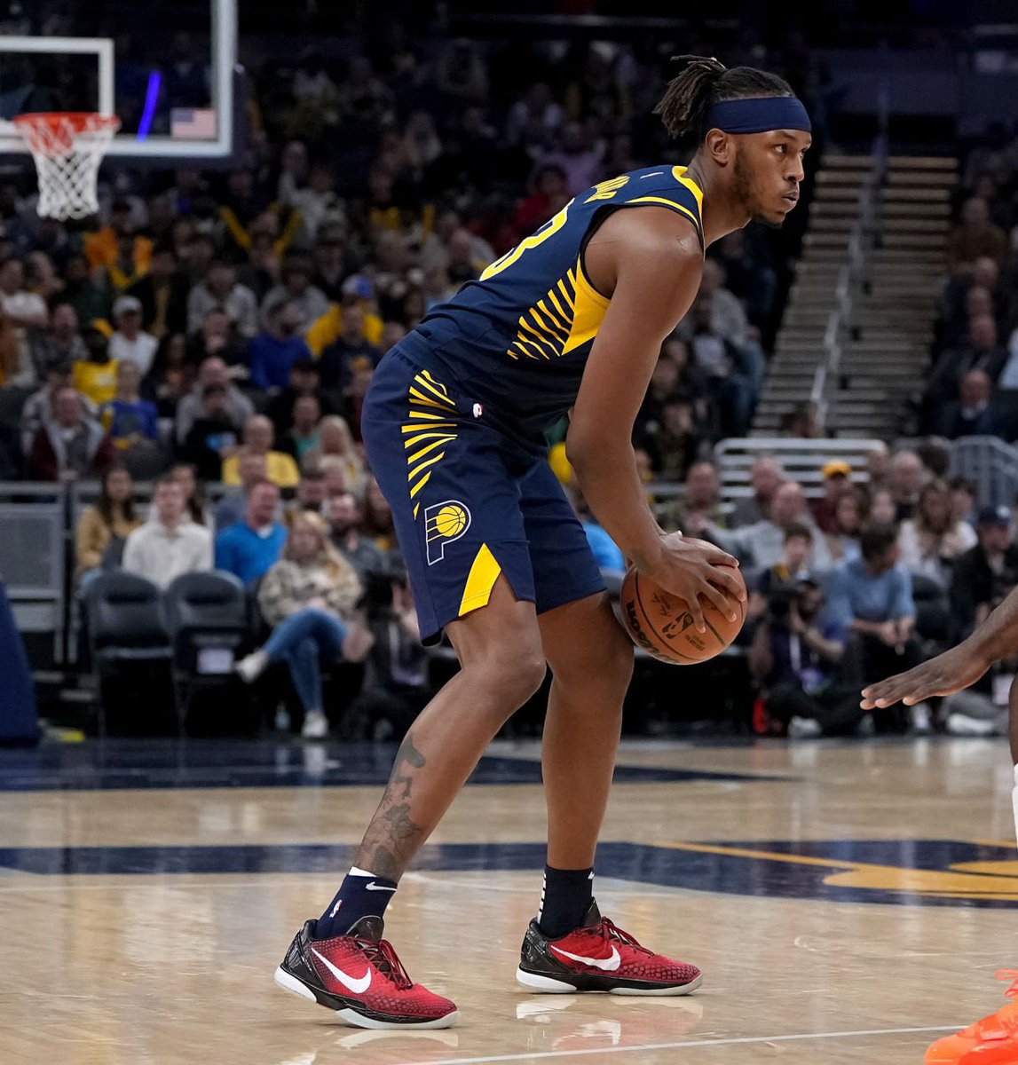 Según <a href="/EricPincus/">Eric Pincus</a>, Los Angeles Clippers se habrían preguntado por Myles Turner a Indiana Pacers.