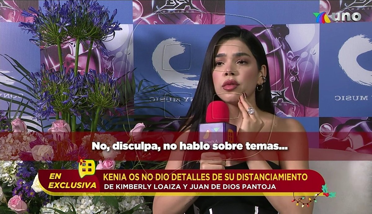 " No, disculpa no hablo sobre esos temas" esta fue la respuesta de Kenia Os a ventaneando que le pregunto por personas del pasado.

Esto esta claro Kenia esta enfocada en su carrera en su nuevo álbum y no responde preguntas incoherentes.