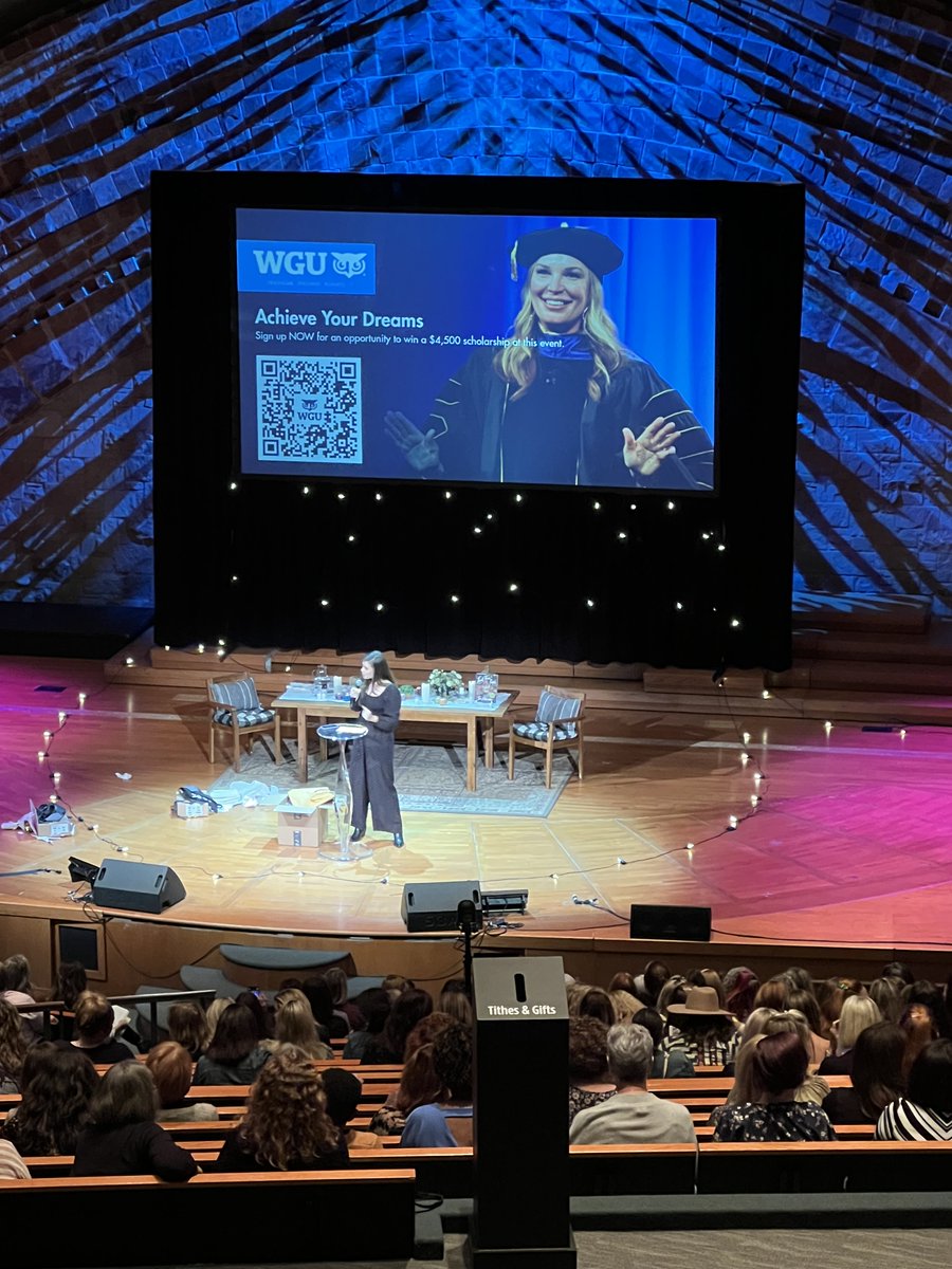 WGUTexas's tweet photo. Today we celebrate #NationalEntrepreneurs' Day and the people who are making amazing things! WGU was proud to sponsor the #jenhatmaker tour across WGU South-TX & OK, celebrate her entrepreneurial spirit, award 8 #DreamAgain #scholarships & be part of their #educational journey. https://t.co/qUukMCtXkx