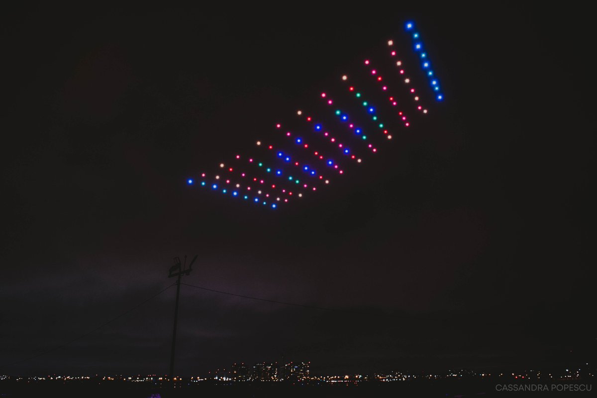 Thank you to the 2000+ people who joined us in person and online for Light Up Downsview: A Drone Performance by Katharine Harvey! 108 synchronized drones illuminated the #Downsview sky, creating an electric energy despite the rain. (1/3)