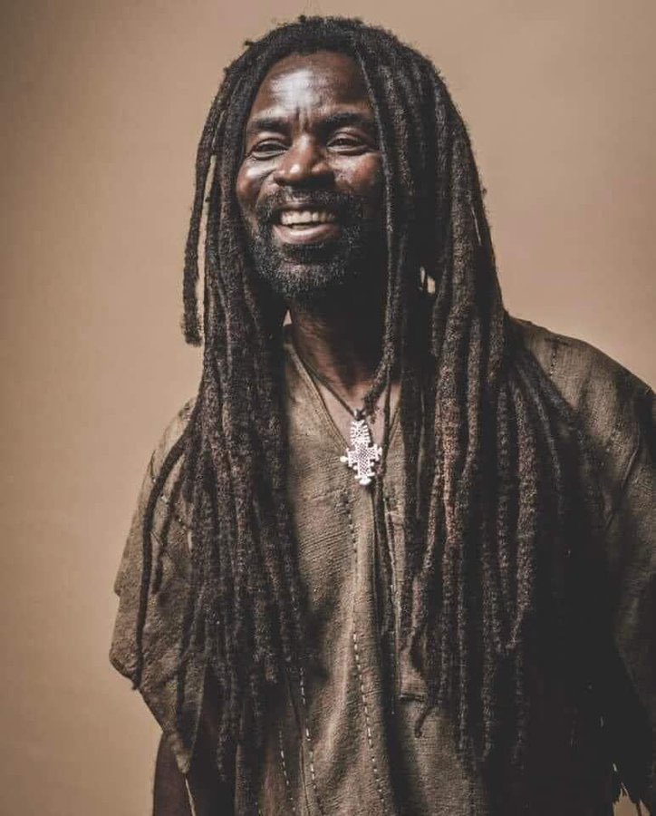 CubiqGhana's tweet photo. #cubiqGhana: Ghanaian musician @RockyDawuni grabs yet another Grammy nomination 🇬🇭🇬🇭🇬🇭🇬🇭

#GRAMMYs #rockydawuni https://t.co/ne2RDJPUGF