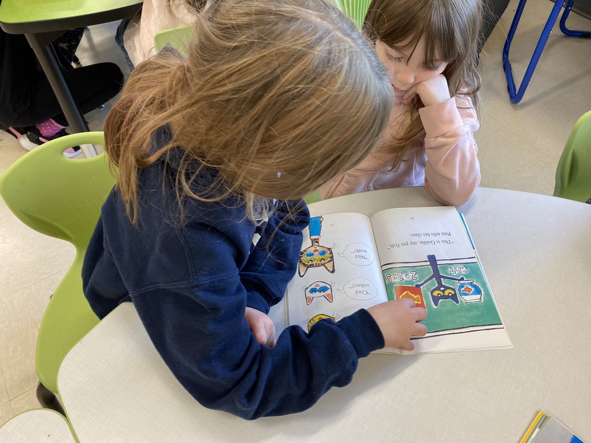 Courtneay (@courtneaymorton) on Twitter photo KMorton and 3Vincent had a wonderful morning meeting up for Learning Buddies. Students enjoyed one of our favourites- Pete the Cat! We canât wait for a year of learning and fun together <a href="/HanwellSchool/">Hanwell Park Academy</a> ! KMorton and 3Vincent had a wonderful morning meeting up for Learning Buddies. Students enjoyed one of our favourites- Pete the Cat! We canât wait for a year of learning and fun together <a href="/HanwellSchool/">Hanwell Park Academy</a> !