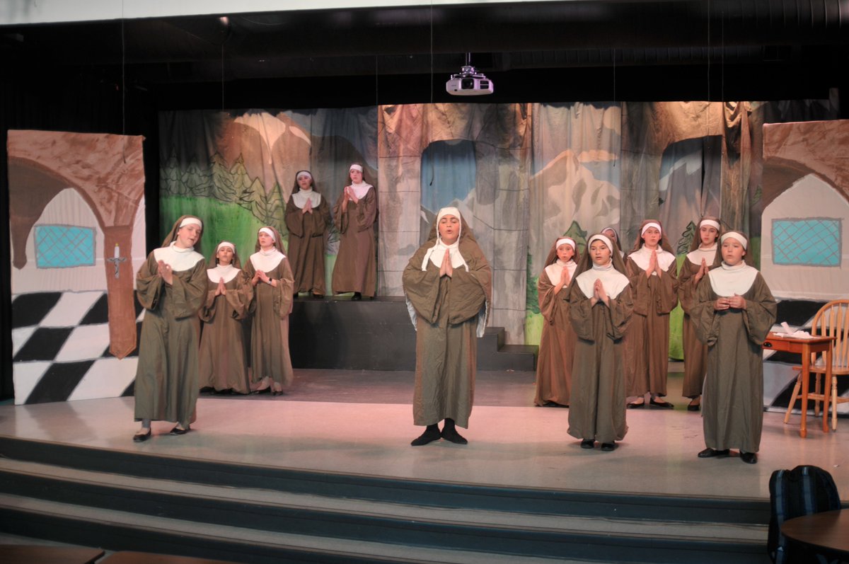 PRA_Miners's tweet photo. Congratulations to our middle school theater group on an outstanding weekend of performances! "The Sound of Music" cast and crew performed to four sold out audiences last weekend and did an amazing job!
#PRAMiners #PRAWay #PRAMiddleSchool https://t.co/4bdEYsUQ0h