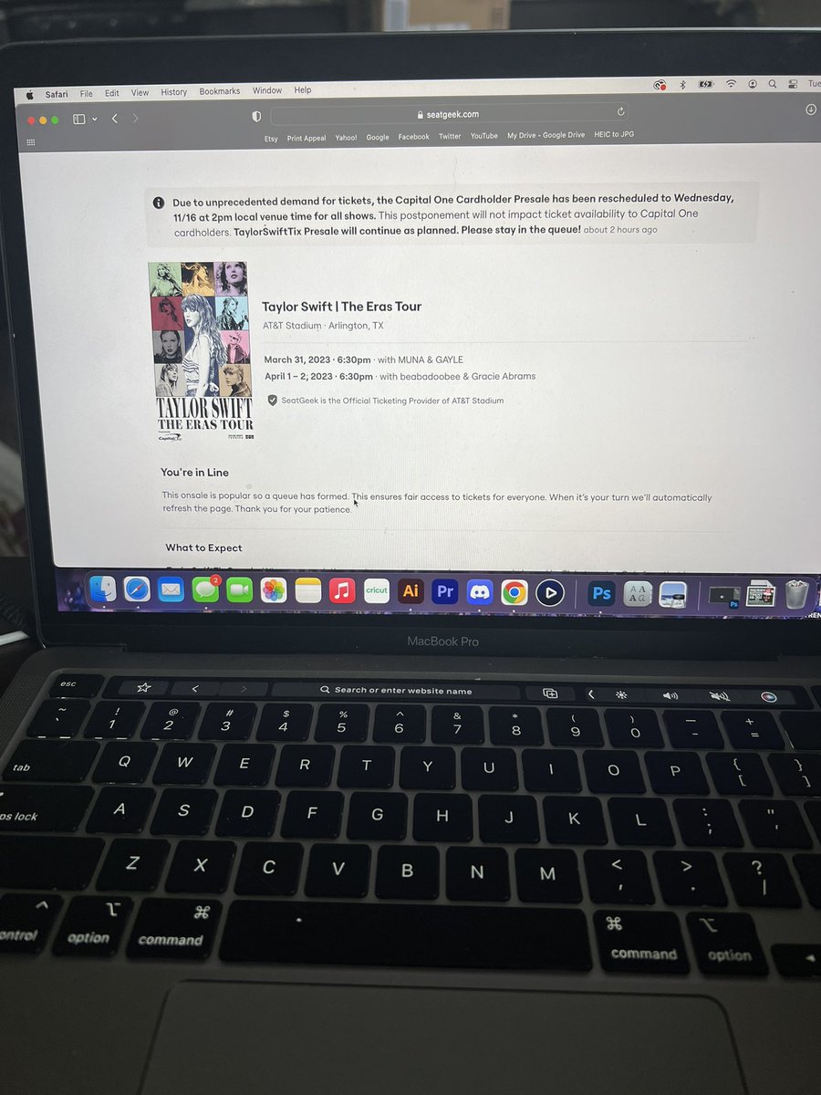 kaedarby's tweet photo. Where did my progress bar go????? @SeatGeek I’ve been in the queue since it opened!!! #TSTheErasTour #TheErasTour https://t.co/SxDH9VYdEc