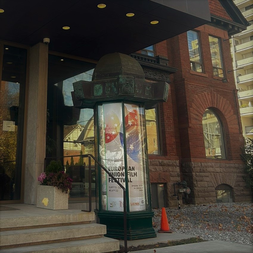 EUFFTO's tweet photo. LOOK, no one can miss #EUFF22 at @AFdetoronto 
So excited to welcome audiences back for an edition full of smiles, surprises and excellent cinema... in only 2 days!

Book your in-person tickets at https://t.co/ALxD57Thl0
For online tix &amp; passes, https://t.co/k98Jy3spex https://t.co/1aD0OnBeyi