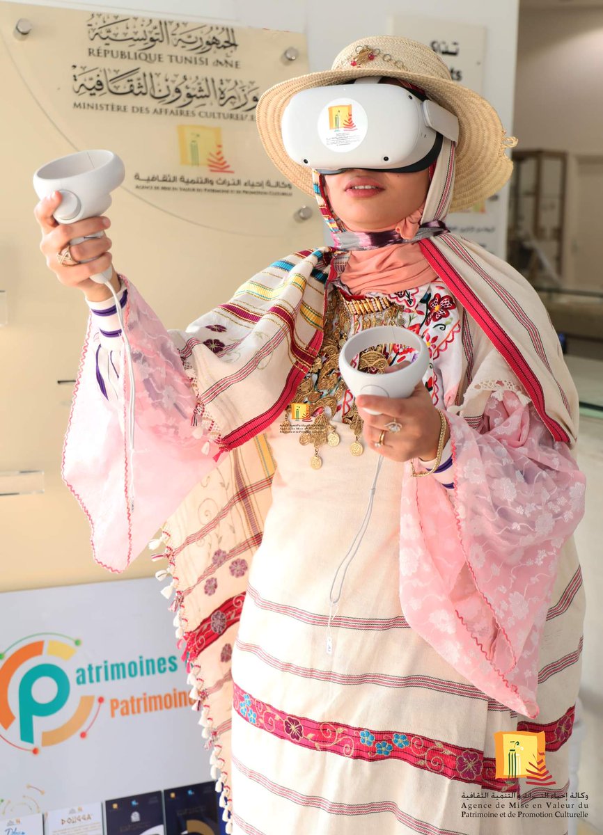 Djerbian woman experiencing an immersive experience in tunisan archeological sites